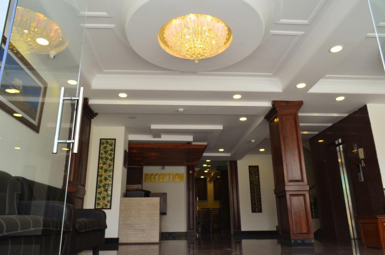 Hotel The Valley View Kashmir Srīnagar Exteriör bild
